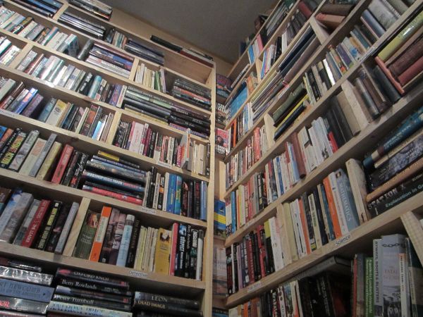 elephant-books-sofia